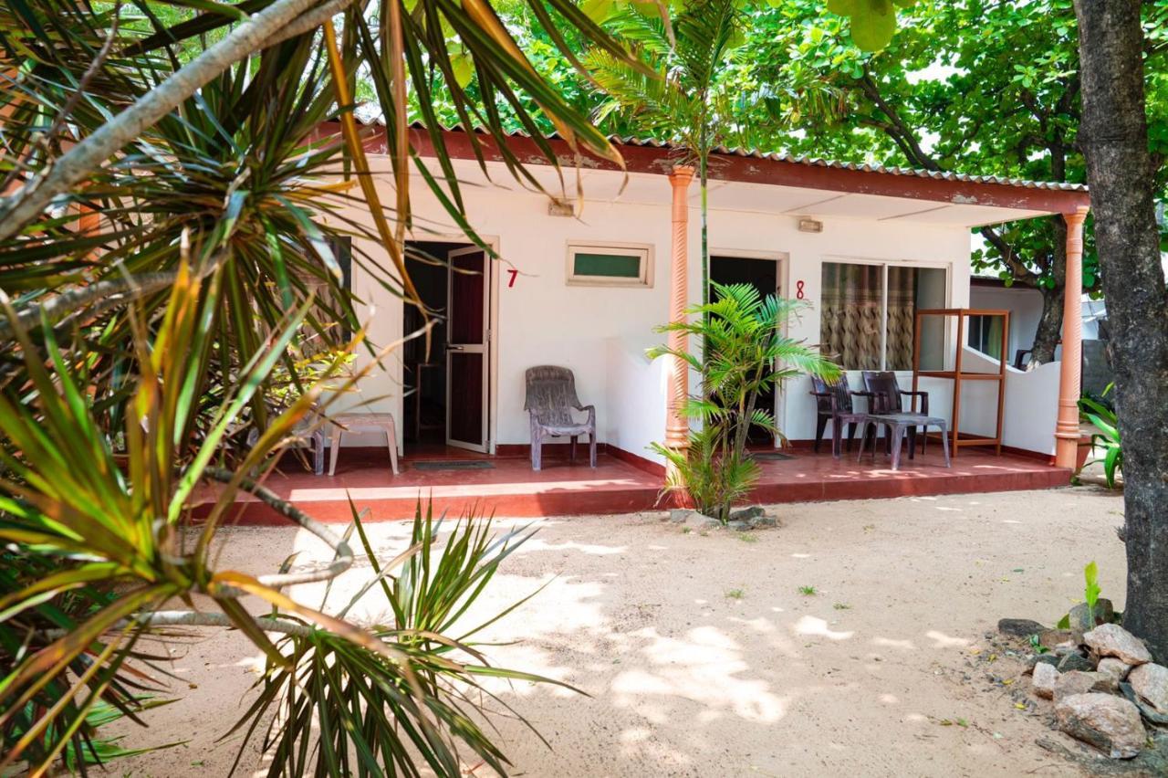 Golden Beach Cottages تريكونامالاي المظهر الخارجي الصورة