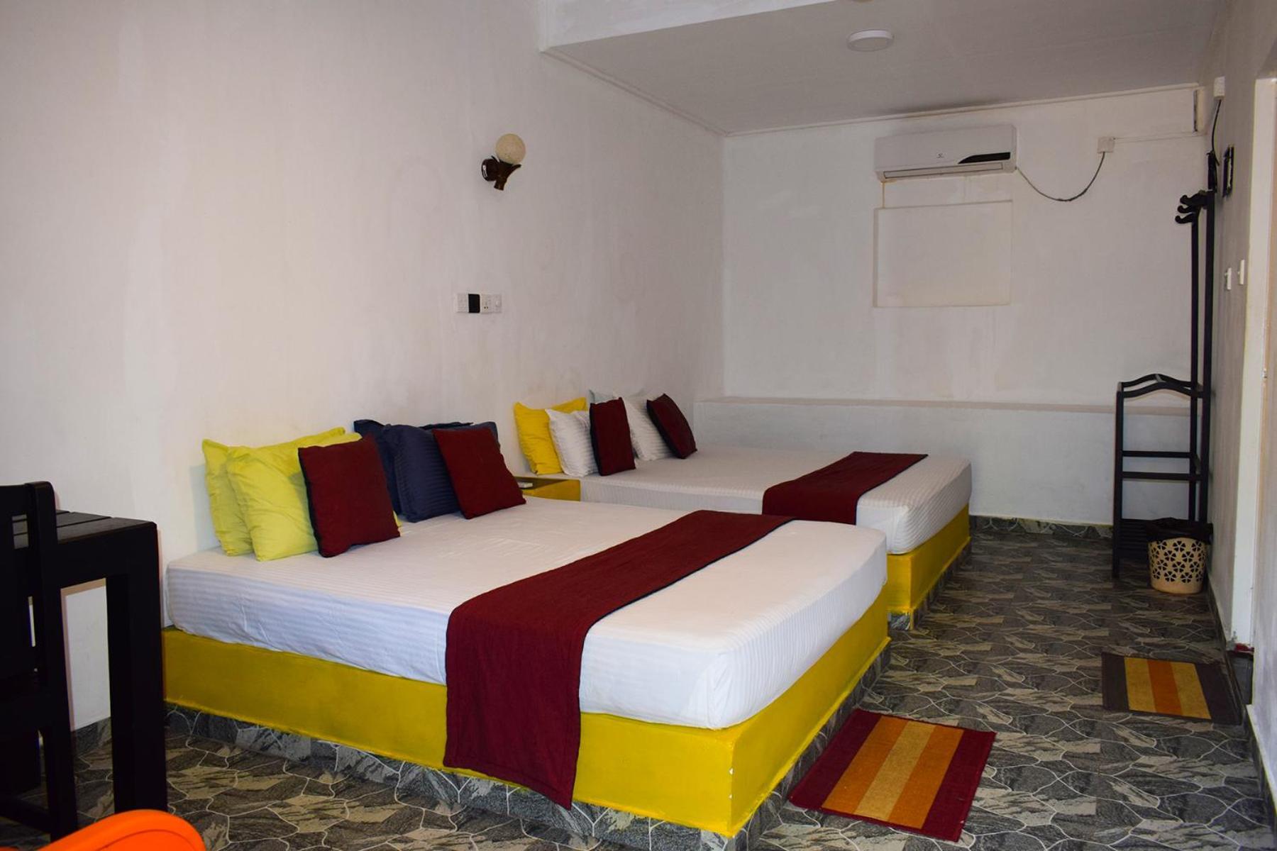 Golden Beach Cottages تريكونامالاي المظهر الخارجي الصورة