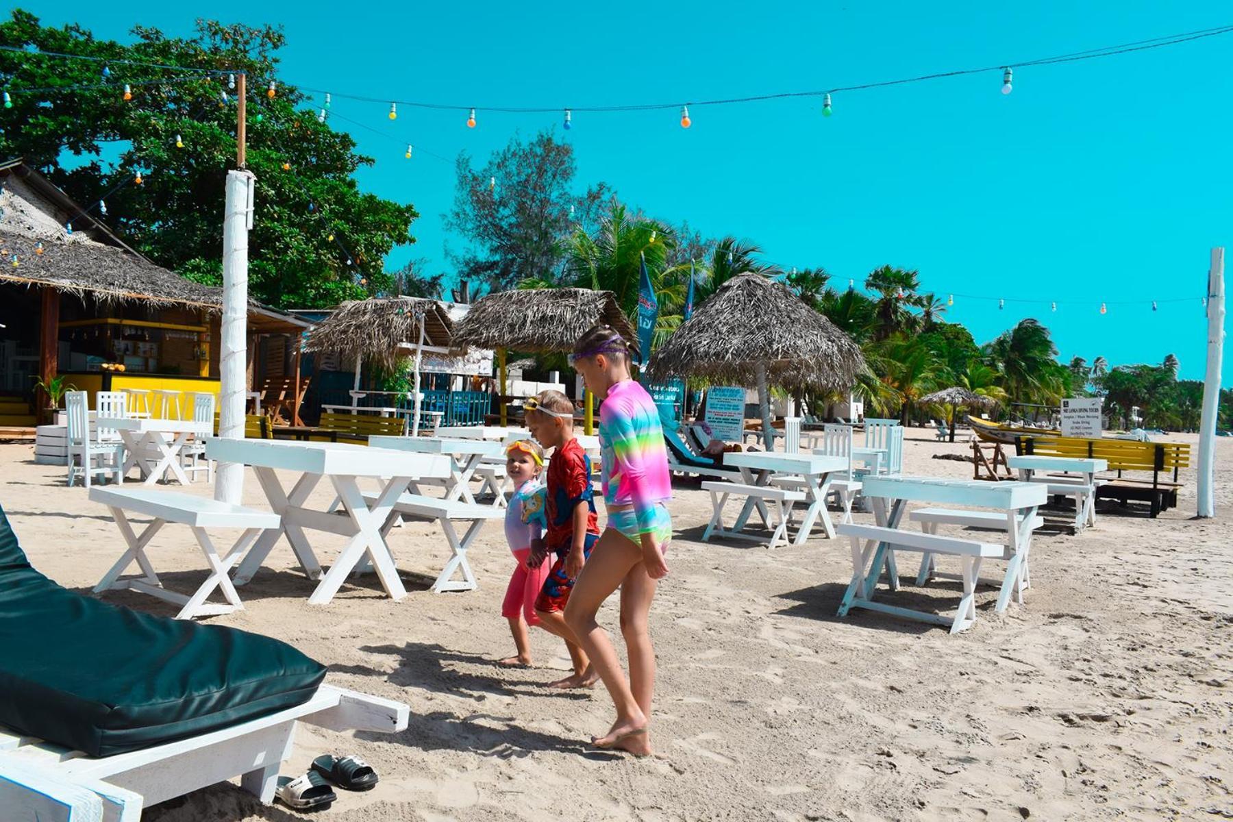 Golden Beach Cottages تريكونامالاي المظهر الخارجي الصورة